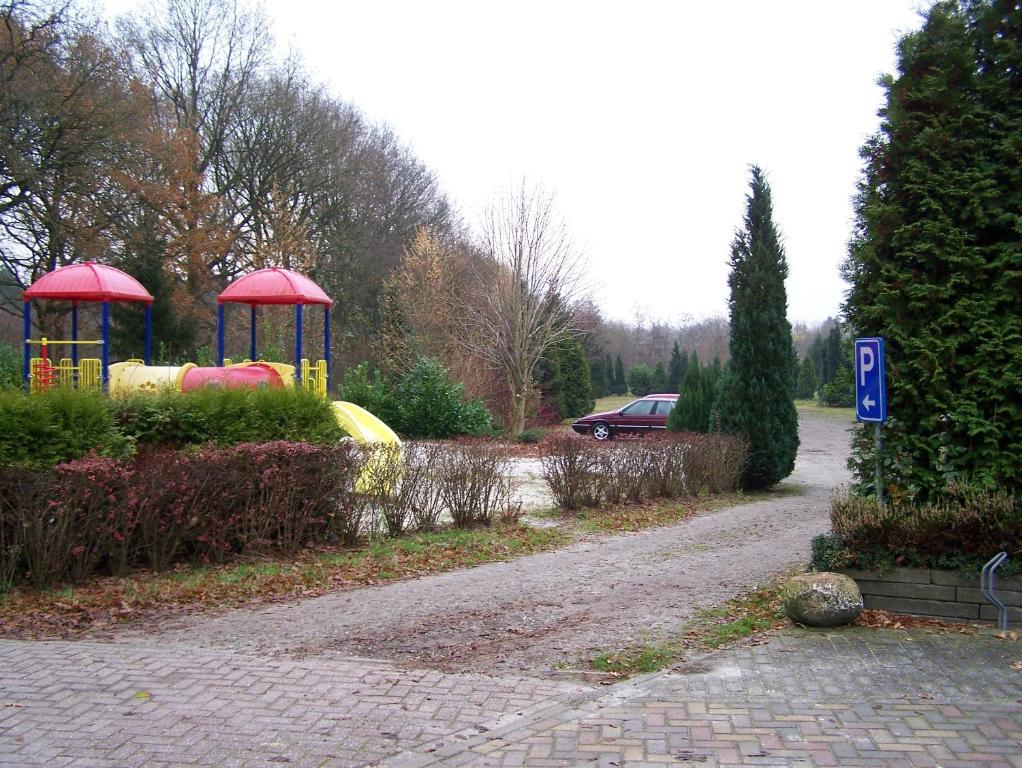 Vakantiepark De Bronzen Eik Sellingen Zewnętrze zdjęcie